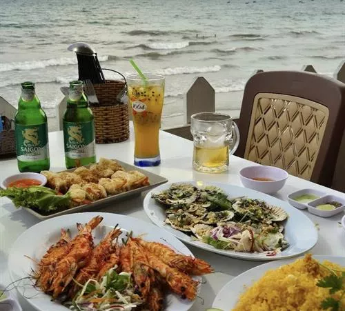 Best Seafood Restaurants After a Jeep Tour in Mui Ne