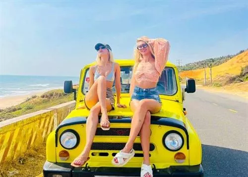 Mui Ne Jeep Tour Cost: Private vs Group Prices Explained
