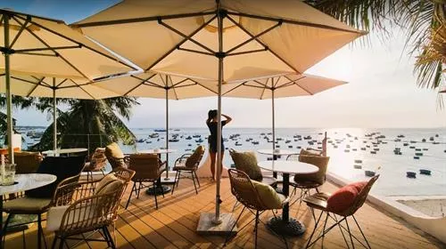 Family-Friendly Cafes in Mui Ne With Pools & Space