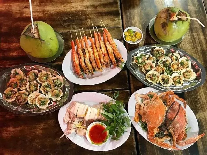Top 5 Upscale Beachfront Restaurants for a Romantic Dinner in Mui Ne