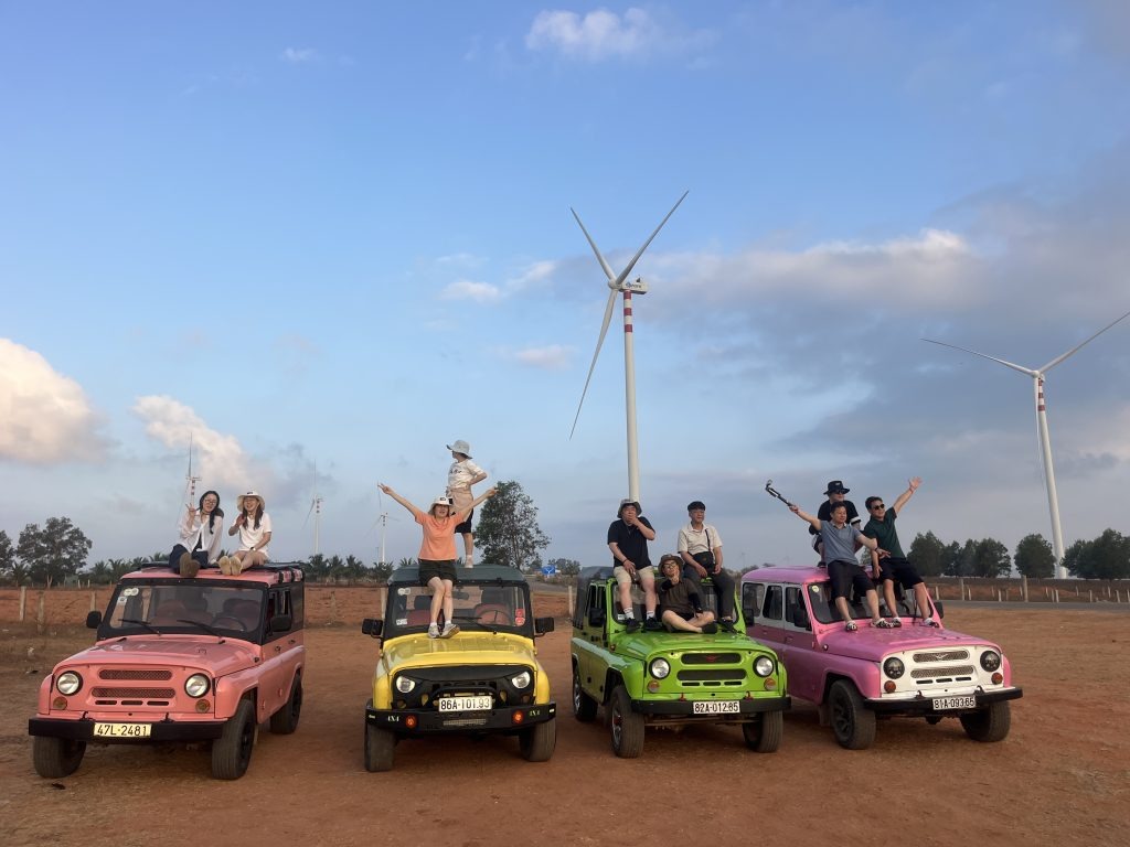 Mui Ne Jeep Tour, what to bring on a Mui Ne Jeep Tour, Mui Ne tour packing list, Mui Ne dune tour essentials