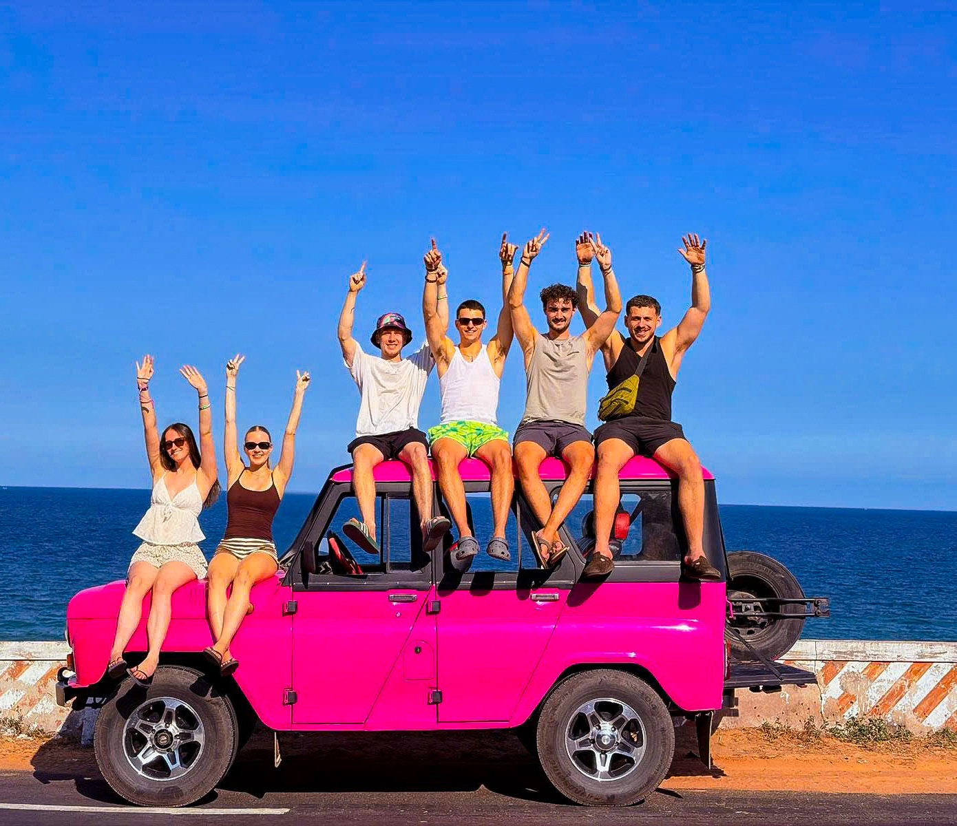 jeep tour Mui Ne deposit, Mui Ne jeep tour booking, jeep tour cancellation policy Mui Ne, secure jeep tour payment Vietnam