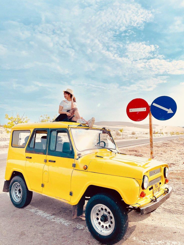 Jeep Tour Mui Ne – Best Price from $7 | JoyJeep Official